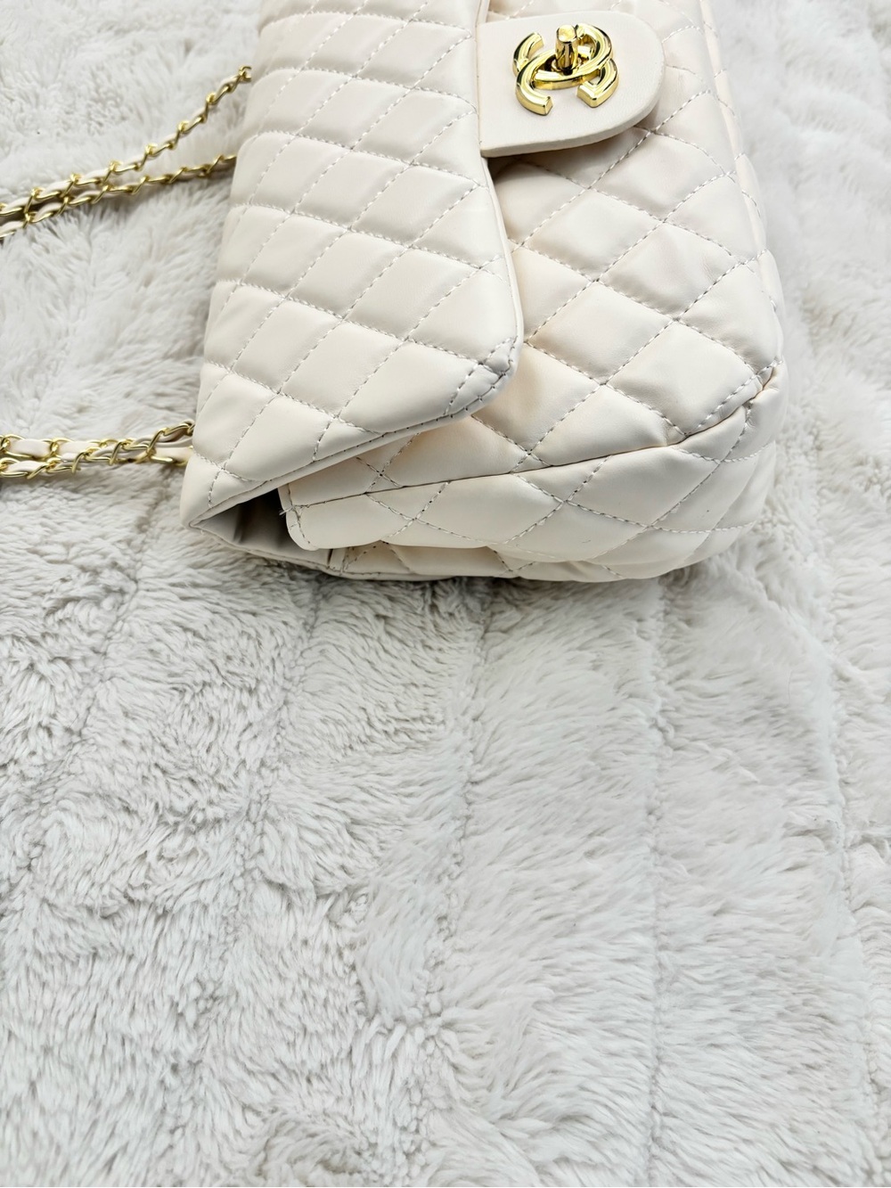 Cream Quilted Chain Shoulder Bag - Designer Style New - Picture 8 of 14